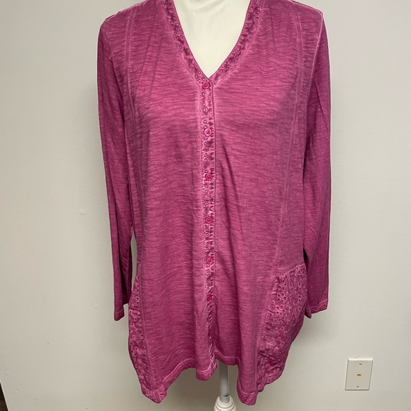 LOGO by Lori Goldstein Tops - LOGO by Lori Goldstein Relaxed Pink Tunic size L